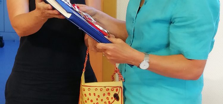 Ulla Krombach-Stettner, Koordinatorin für ambulante Hospizarbeit, in den Ruhestand verabschiedet Verabschiedung, Vorstand, Gerrit Ebener-Greis, Caritas, Hospizhilfe, Vitt