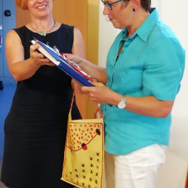 Ulla Krombach-Stettner, Koordinatorin für ambulante Hospizarbeit, in den Ruhestand verabschiedet Ulla Krombach-Stettner, Koordinatorin für ambulante Hospizarbeit, in den Ruhestand verabschiedet