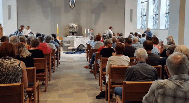 Gedenkgottesdienst in der Kolumbariumskirche Gedenkgottesdienst in der Kolumbariumskirche